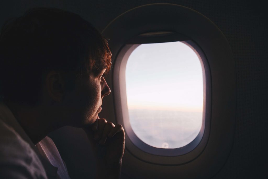 tips-slapen-vliegtuig-raam